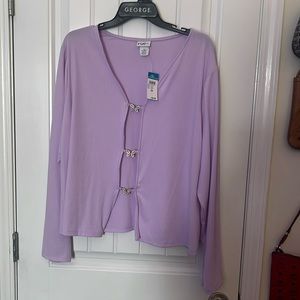Super cute top with butterfly detail